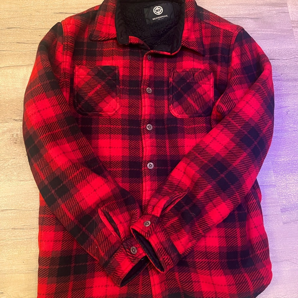 Men’s Red and Black Plaid Button-Up Long Sleeve